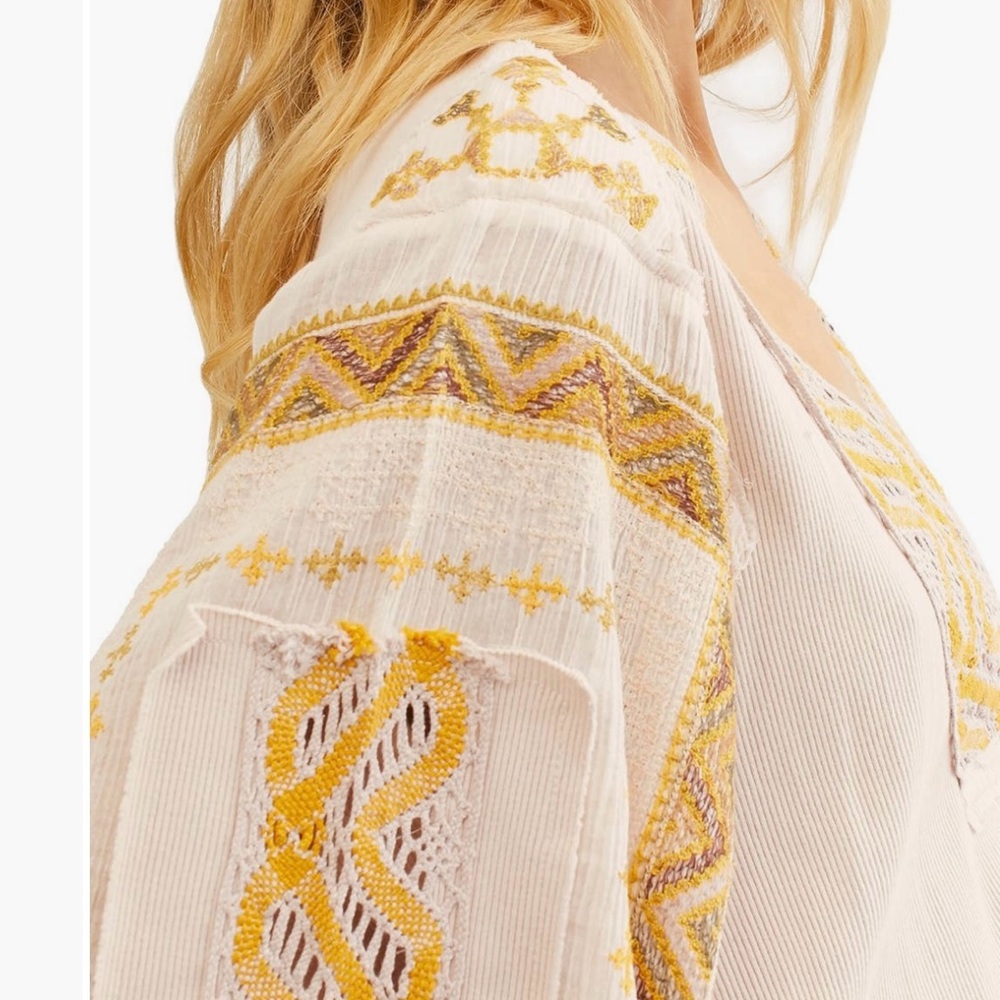 Free People Cross Country Top in Sand Size Medium Boho Cropped Long Sleeve - Picture 14 of 14